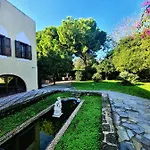 Lemuria Manor, Wine Dark Sea * עיר רודוס