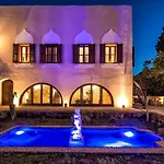 בית נופש Lemuria Manor, Wine Dark Sea *
