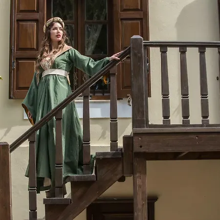 Lemuria Manor, Wine Dark Sea Ferienhaus