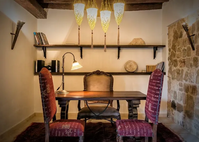 Lemuria Manor, Wine Dark Sea