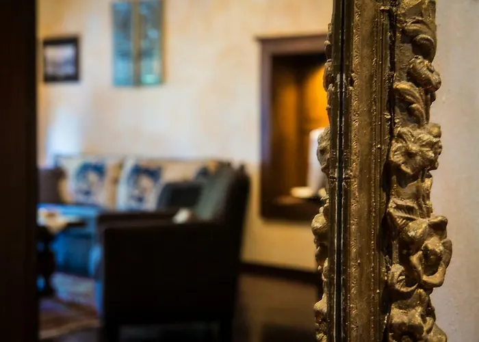 Lemuria Manor, Wine Dark Sea Rhodes City