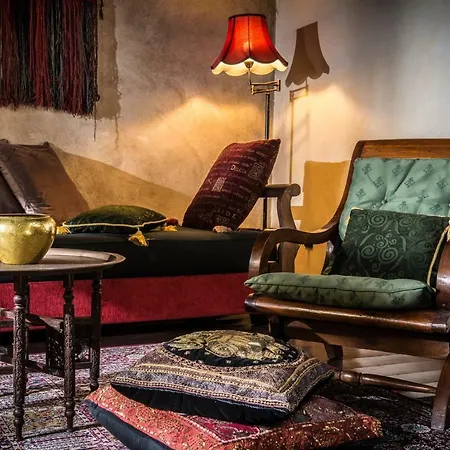 Lemuria Manor, Wine Dark Sea Tatil Evi